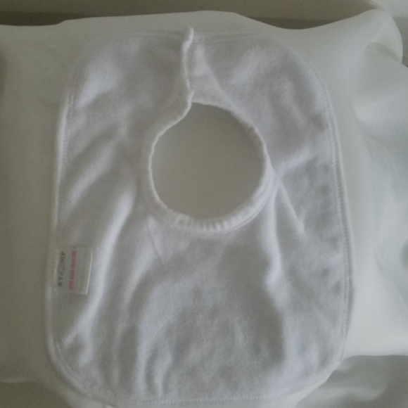 ⚡️3 for $20 Baby bib - Picture 2 of 4